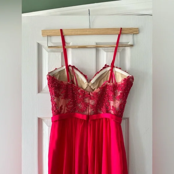 PROM DRESS - Picture 4 of 5